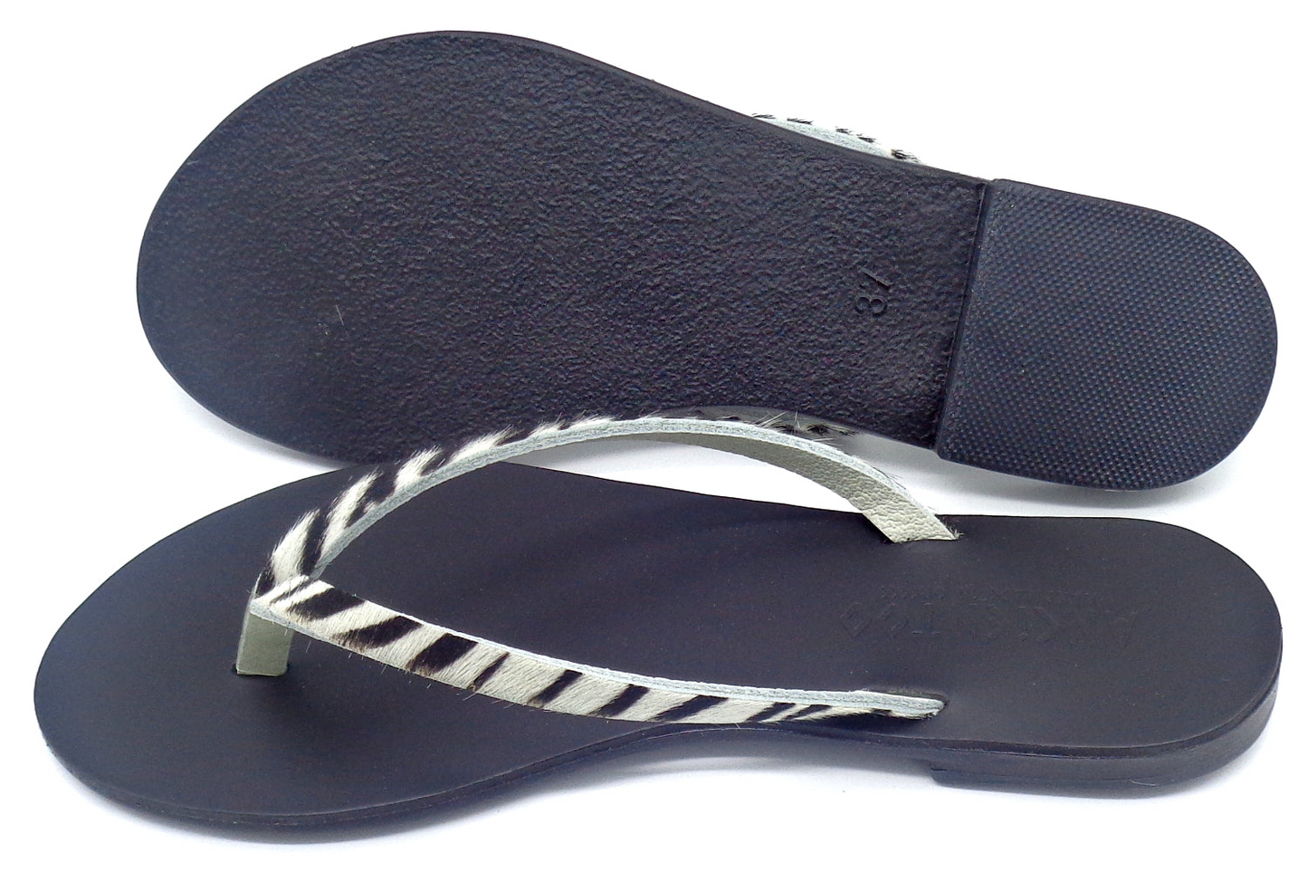 Ancientoo Flip Flops Apate