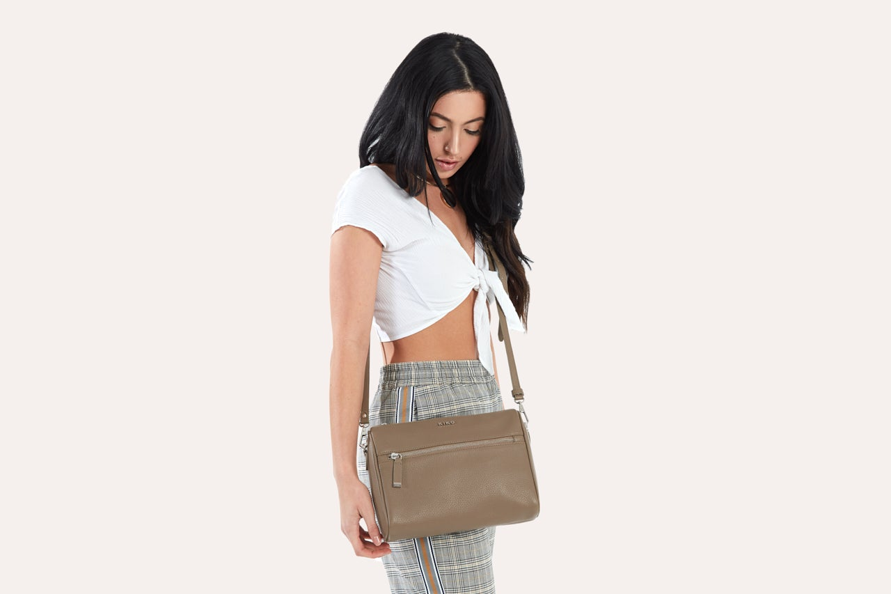 Perfect Genuine Pebble Leather Crossbody bag: Where Elegance Meets Practicality