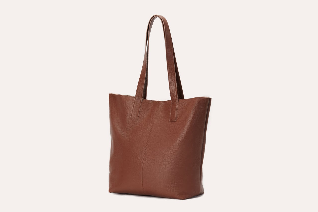 Top grain cowhide pebble leather Journalist Tote - A Symphony of Style and Functionality