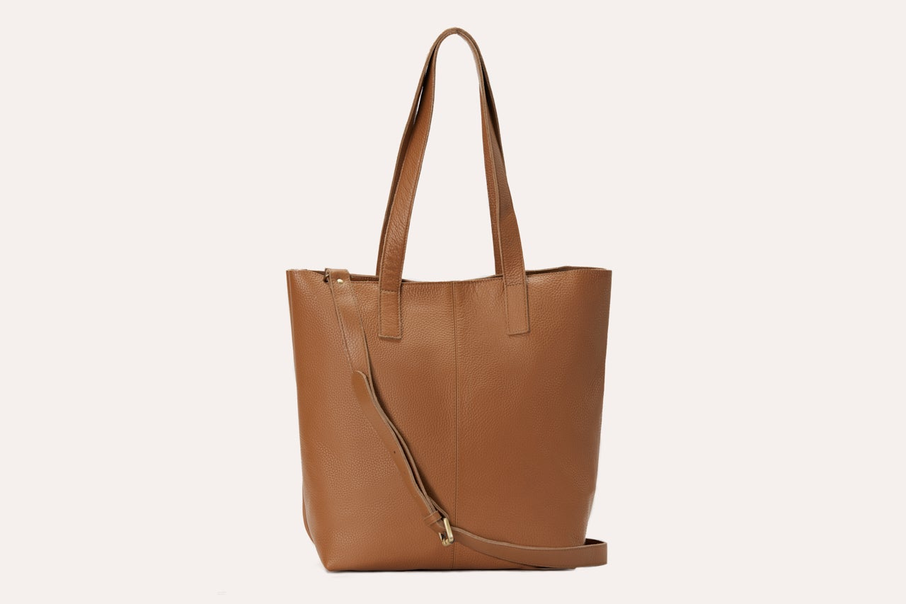 Top grain cowhide pebble leather Journalist Tote - A Symphony of Style and Functionality