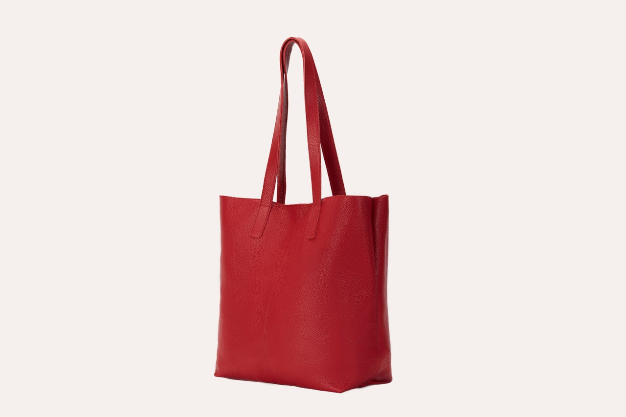 Top grain cowhide pebble leather Journalist Tote - A Symphony of Style and Functionality