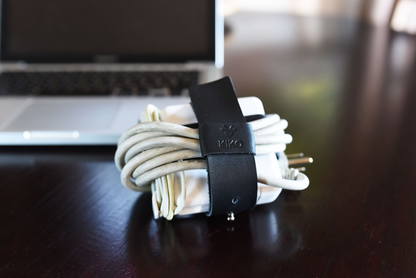 Cuero genuino The Macbook Cord Lord: el organizador definitivo para la bolsa de su computadora portátil