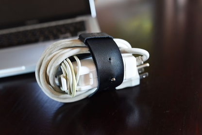 Cuero genuino The Macbook Cord Lord: el organizador definitivo para la bolsa de su computadora portátil