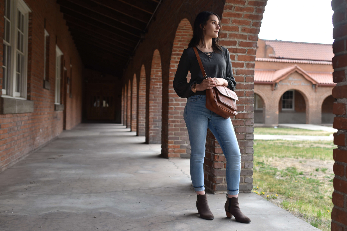 Bolso bandolera Journey de piel auténtica: elegancia y funcionalidad entrelazadas