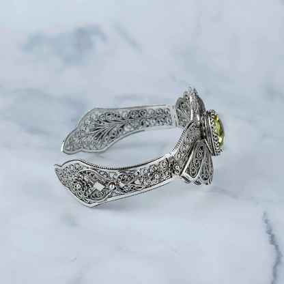 FiligranIst - Filigree Art Lemon Quartz Gemstone Double Swan Figured Women Silver Cuff Bracelet