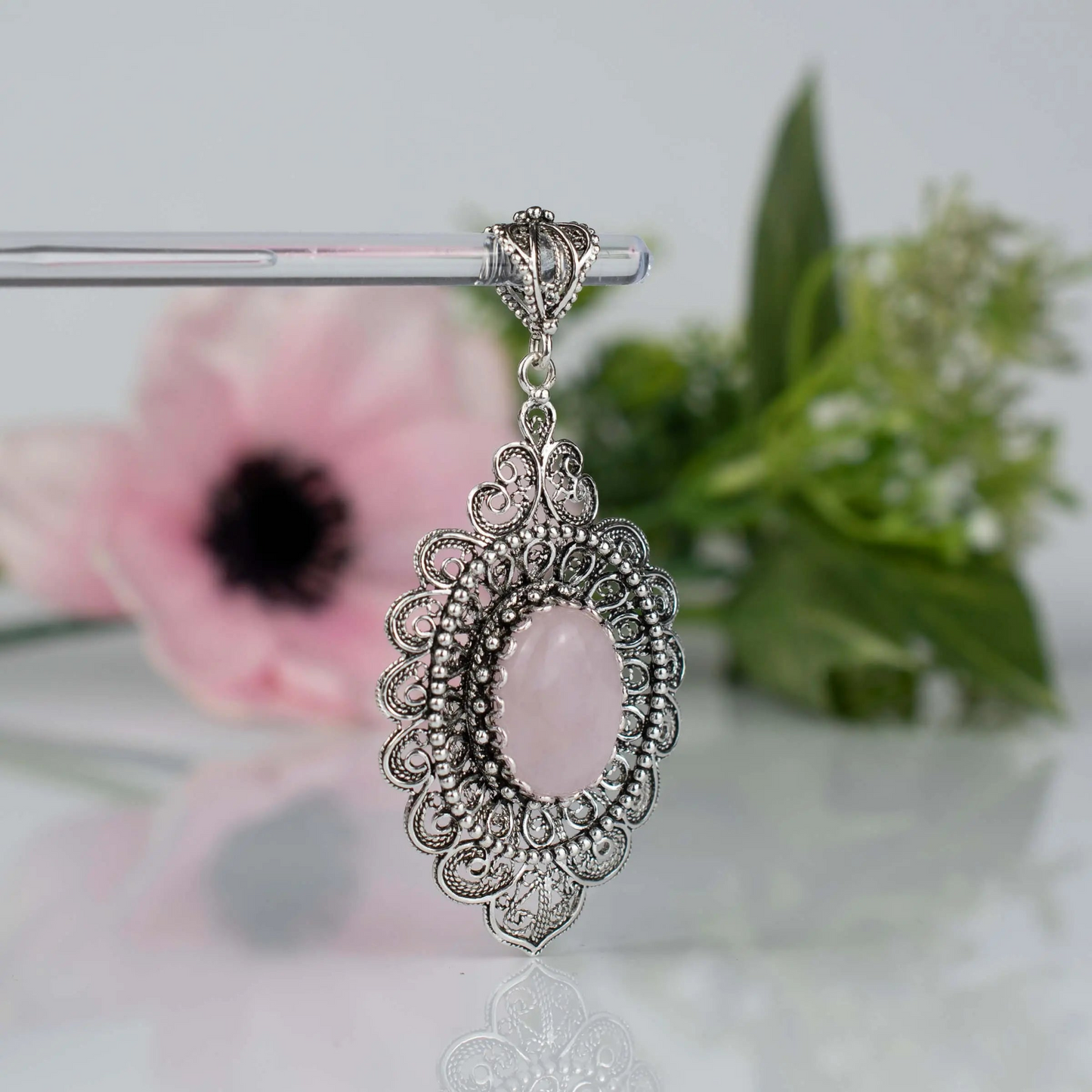 FiligranIst - Sterling Silver Filigree Art Rose Quartz Floral Oval Pendant Necklace