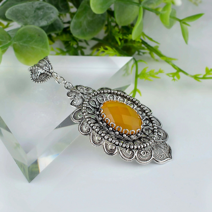 FiligranIst - Sterling Silver Filigree Art Yellow Agate Floral Oval Pendant Necklace