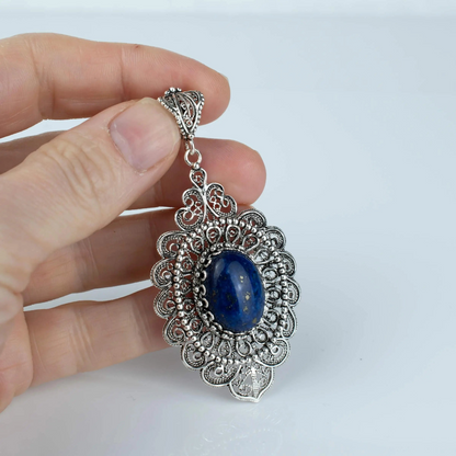 FiligranIst - Sterling Silver Filigree Art Lapis Lazuli Floral Oval Pendant Necklace