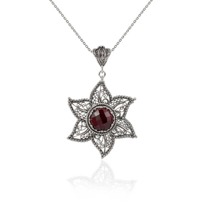 FiligranIst - Handcrafted Filigree Art Ruby Corundum Star Design Silver Pendant Necklace