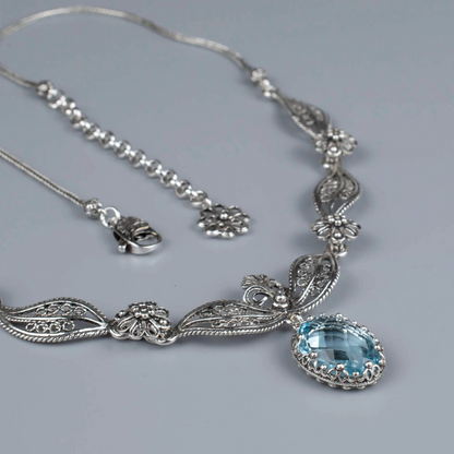 FiligranIst - Filigree Art Blue Topaz Gemstone Silver Princess Necklace