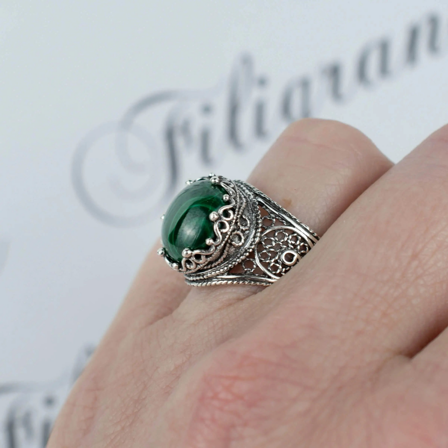 FiligranIst - Malachite Gemstone Crown Filigree Silver Cocktail Ring