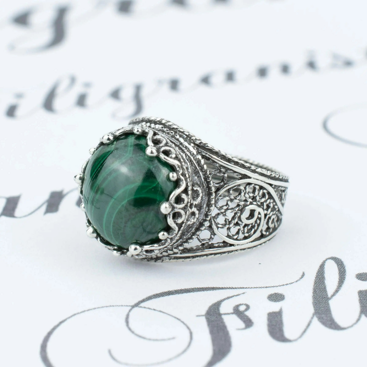 FiligranIst - Malachite Gemstone Crown Filigree Silver Cocktail Ring