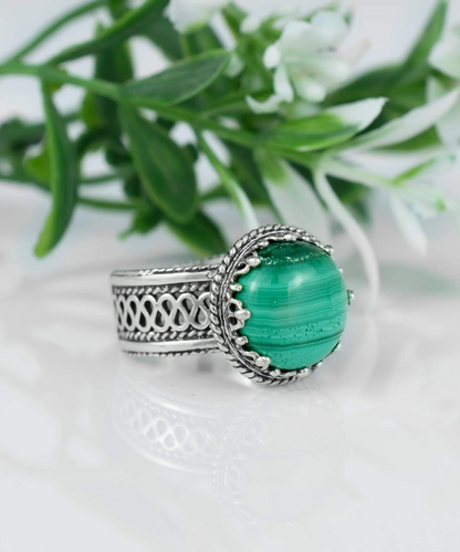 FiligranIst - Sterling Silver Malachite Filigree Cocktail Ring