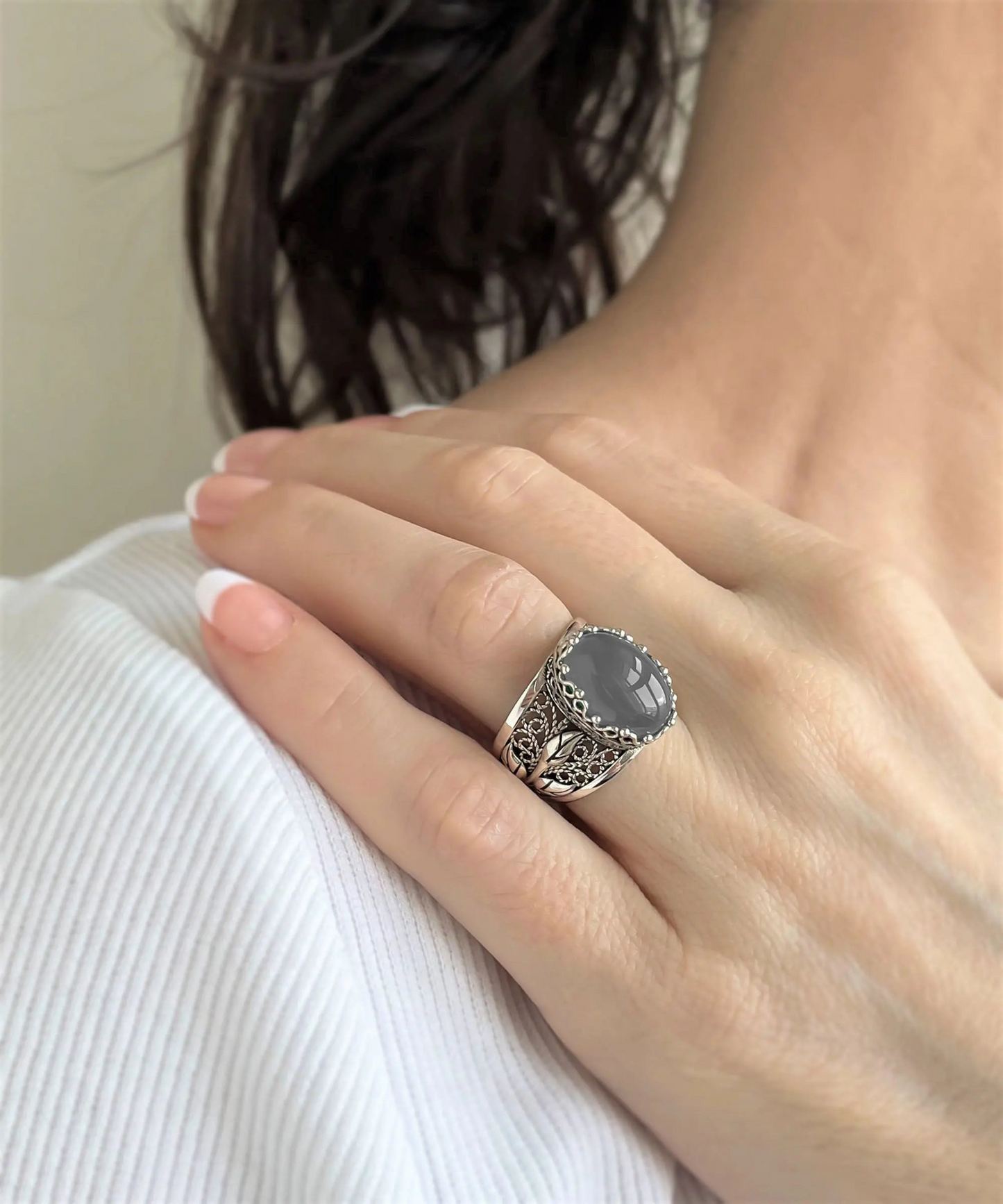 FiligranIst - Gray Moonstone Filigree Tulip Silver Statement Ring