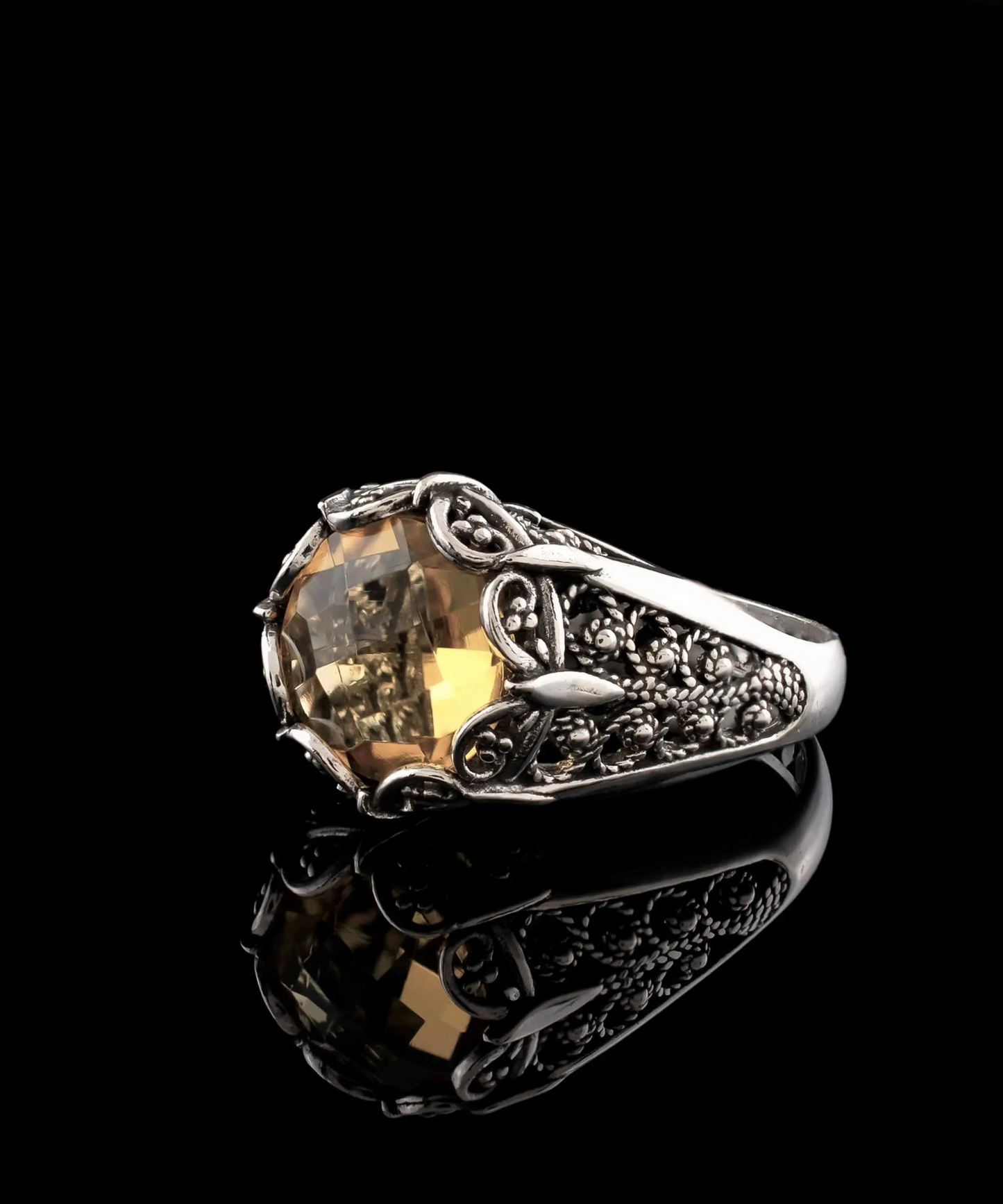 FiligranIst - Citrine Gemstone Filigree Silver Cocktail Ring