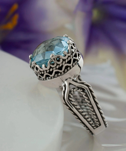 FiligranIst - Blue Topaz Gemstone Silver Filigree Art Cocktail Ring