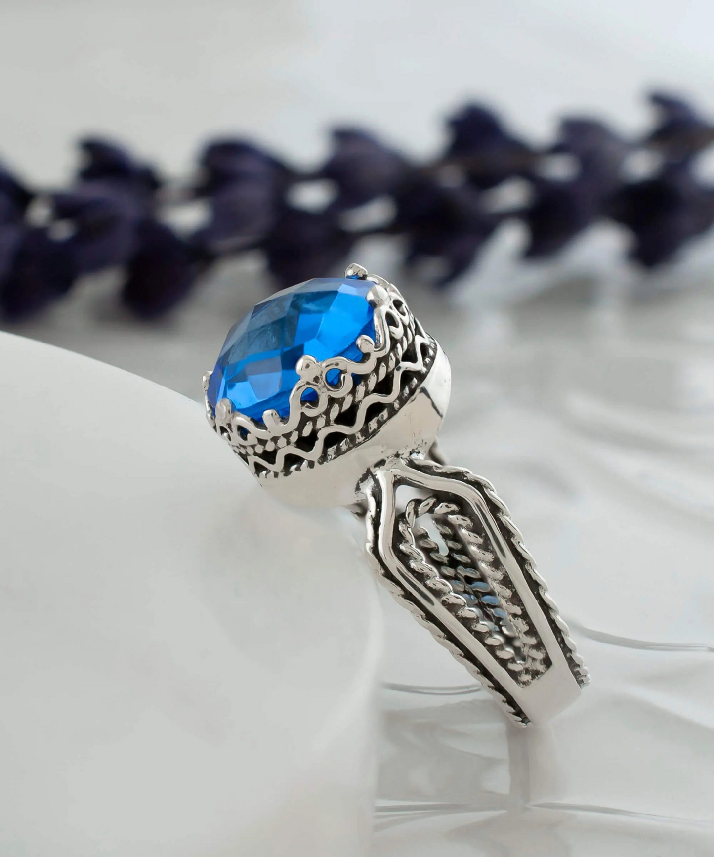 FiligranIst -  Blue Quartz Gemstone Silver Filigree Art Cocktail Ring