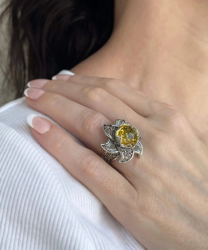 FiligranIst - Lotus Flower Citrine Gemstone Women's Silver Statement Ring