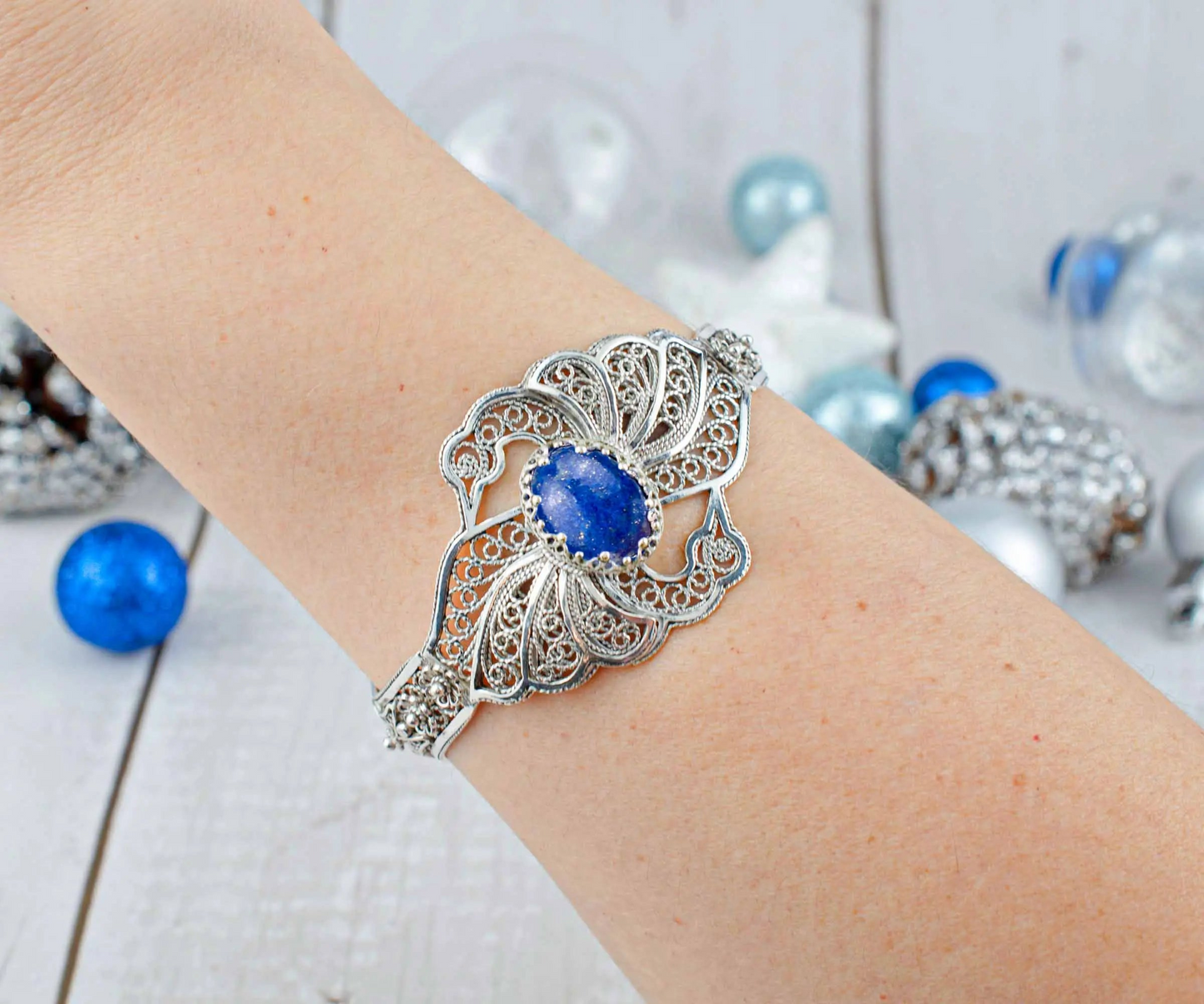 FiligranIst - Filigree Art Lapis Lazuli Gemstone Double Swan Figured Women Silver Cuff Bracelet