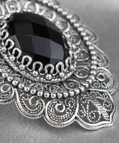 FiligranIst - Filigree Art Black Onyx Floral Women's Silver Pendant Necklace