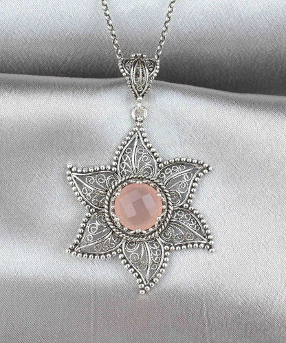 FiligranIst - Sterling Silver Filigree Art Pink Chalcedony Star Design Pendant Necklace