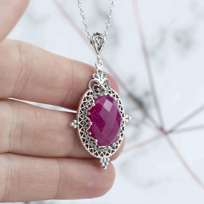 FiligranIst - Filigree Art Ruby Corundum Gemstone Women Silver Oval Pendant Necklace