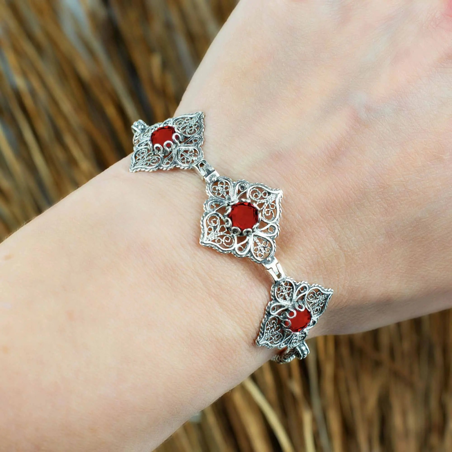 FiligranIst - Filigree Art Sterling Silver Ruby Gemstone Woman Adjustable Link Bracelet