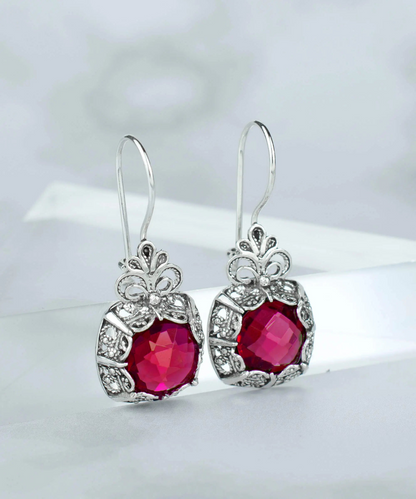 FiligranIst - Filigree Art Ruby Gemstone Woman Silver Drop Earrings