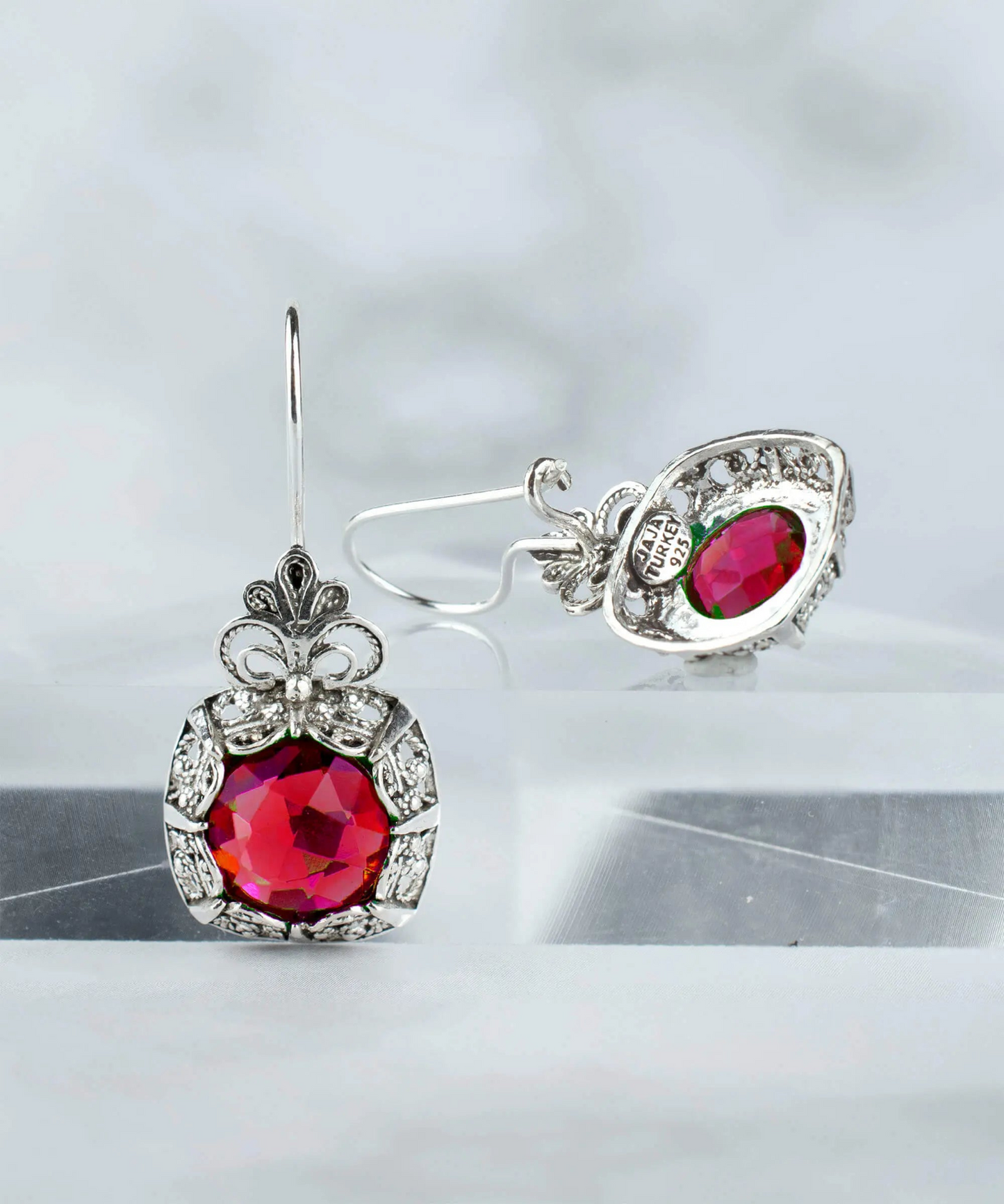 FiligranIst - Filigree Art Ruby Gemstone Woman Silver Drop Earrings