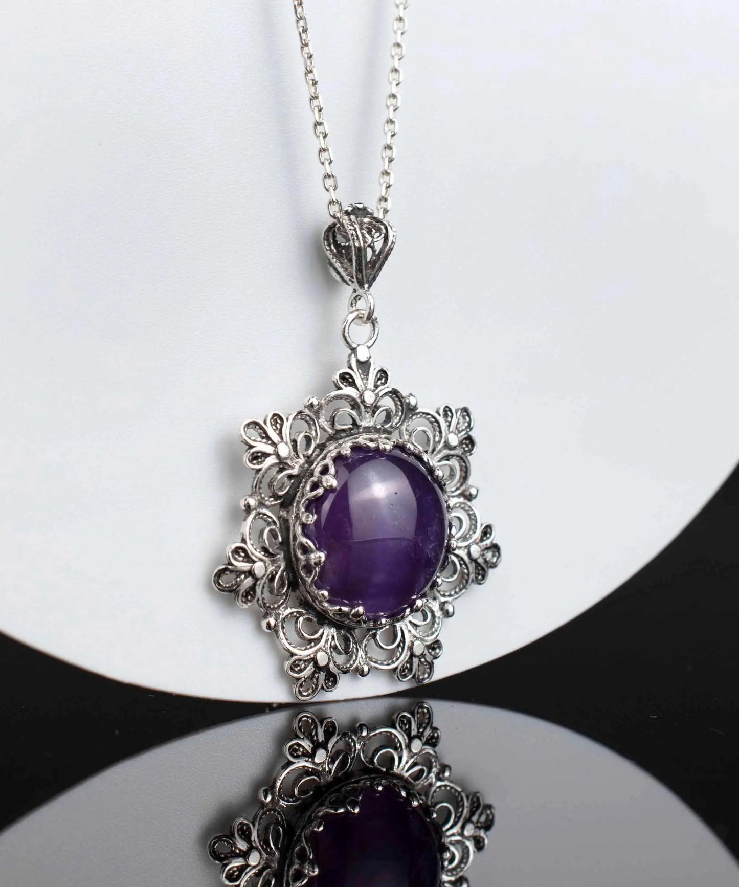 FiligranIst - Handcrafted Amethyst Gemstone Flower Silver Filigree Pendant Necklace