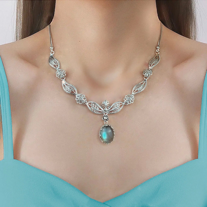 FiligranIst - Filigree Art Labradorite Gemstone Silver Princess Necklace