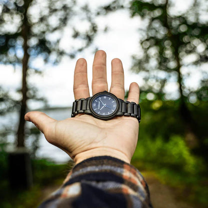 Regalos para hombres: El reloj Noir - Elegancia en estado puro