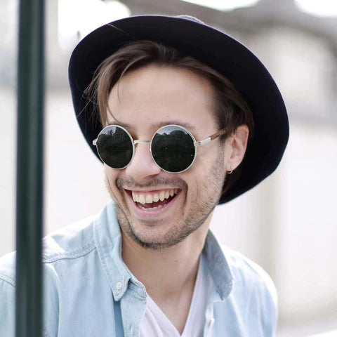 Regalos para hombres: gafas de sol Lennon: un toque moderno a la elegancia retro