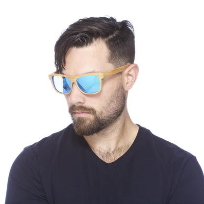 Regalos para hombres: las mejores gafas de sol azules: exclusivamente suyas, inconfundiblemente atrevidas