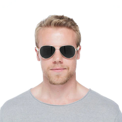 Regalos para hombres: gafas de sol negras Weekender: aviador atemporal reinventado