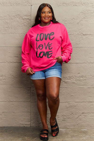 Sudadera con cuello redondo LOVE de talla grande de Simply Love