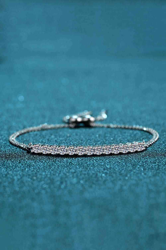 Pulsera de plata de ley con moissanita adorada