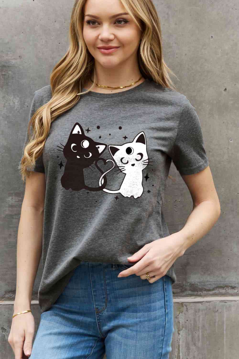 Camiseta de algodón con estampado de gatos de tamaño completo de Simply Love