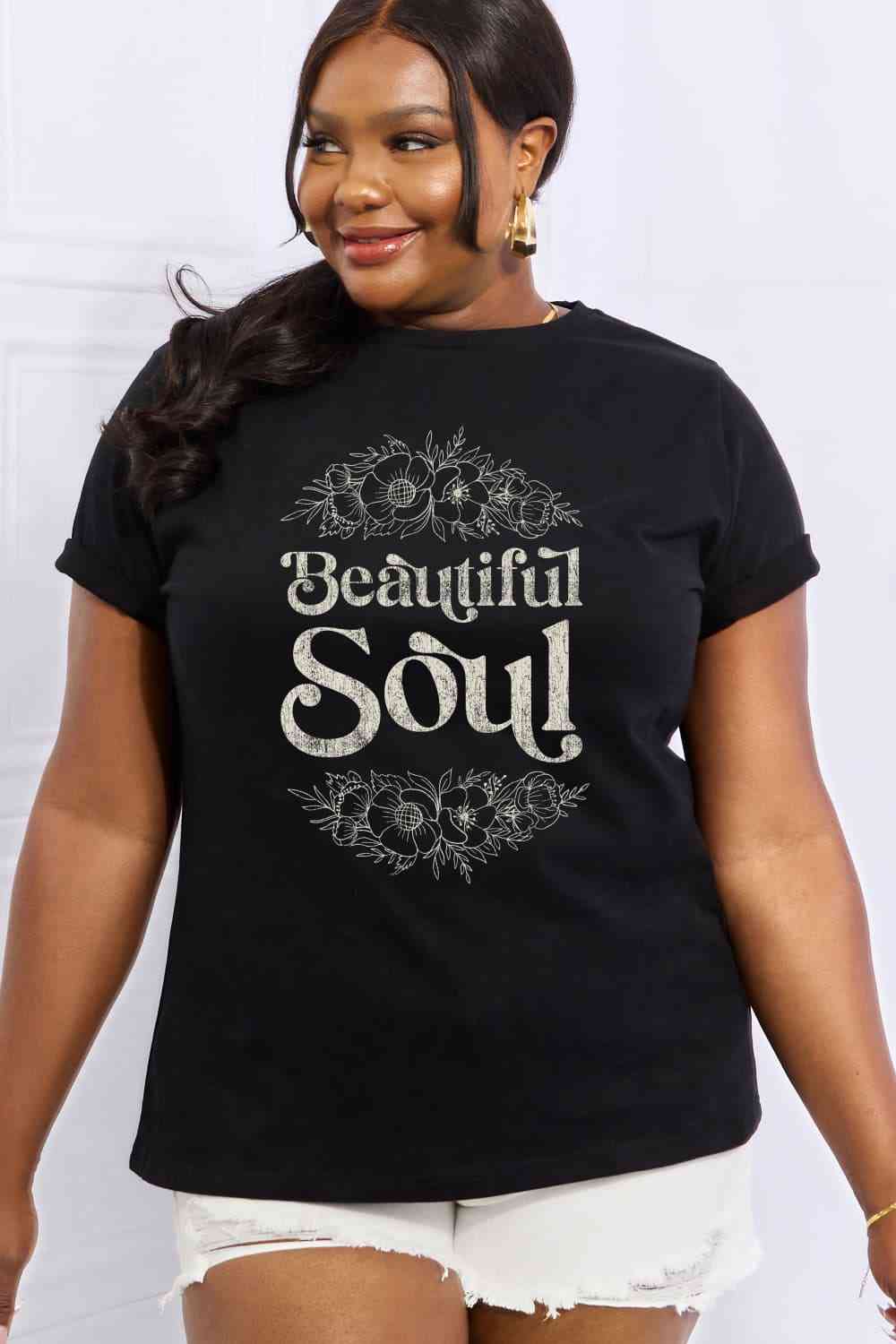 Camiseta de algodón con estampado BEAUTIFUL SOUL de tamaño completo de Simply Love