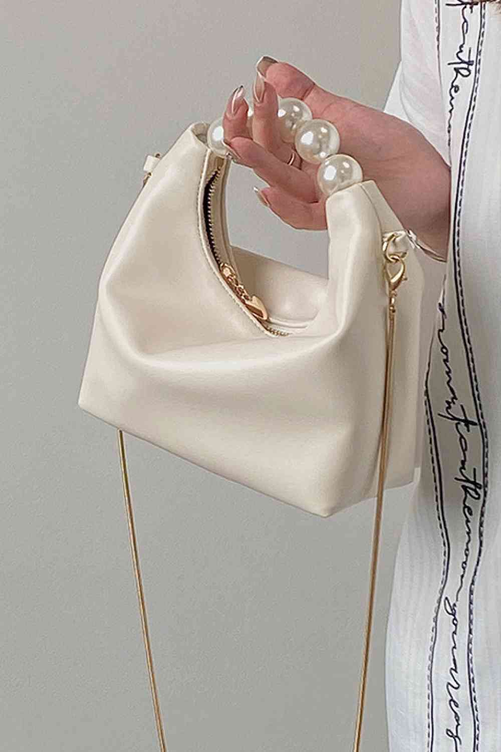 Adorado bolso de cuero de PU con perlas