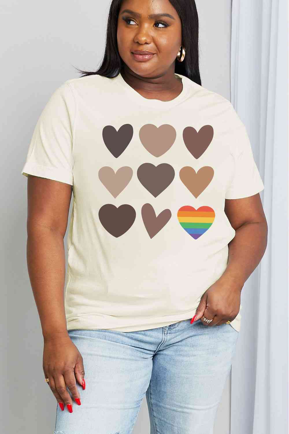 Camiseta de algodón con gráfico de corazón de tamaño completo de Simply Love